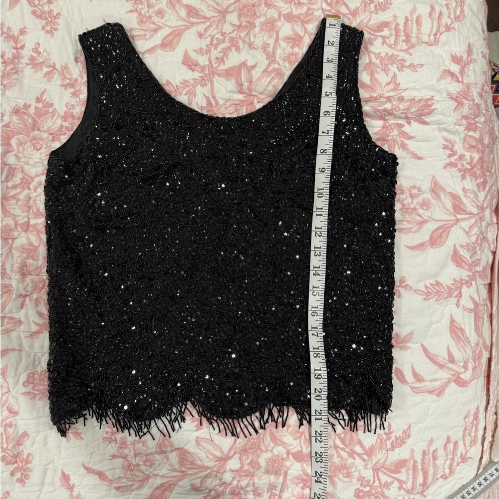 Vintage HONG KONG BLACK SPARKLY BEADED SEQUINS EVENING 100% WOOL
TOP SZE M - Picture 4 of 10